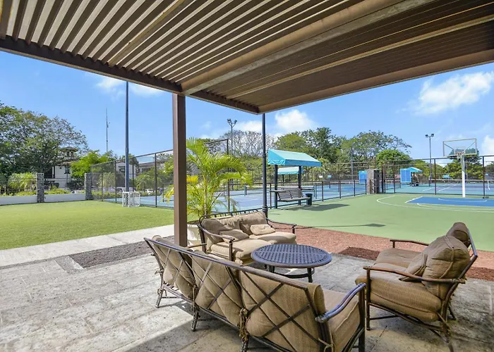 Naumi N411 | + Club And Pools In Playas Del Coco *