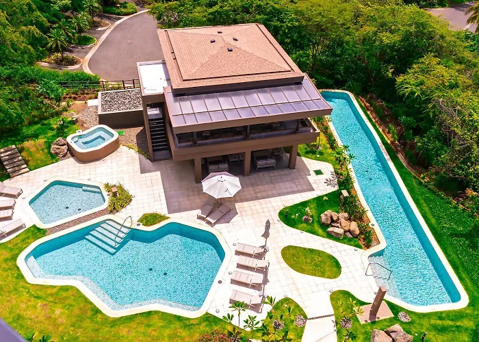Naumi N411 | + Club And Pools In Playas Del Coco Sardinal (Guanacaste)